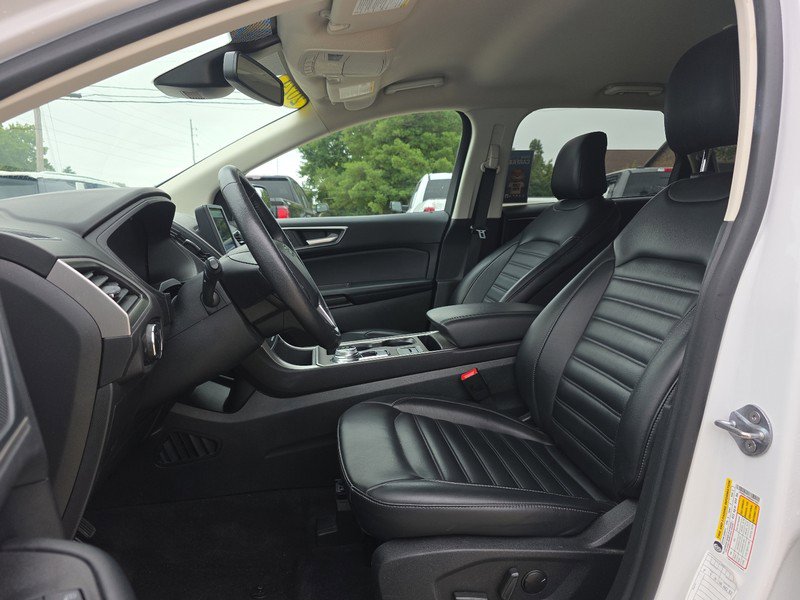 Used 2024 Ford Edge SEL image 21