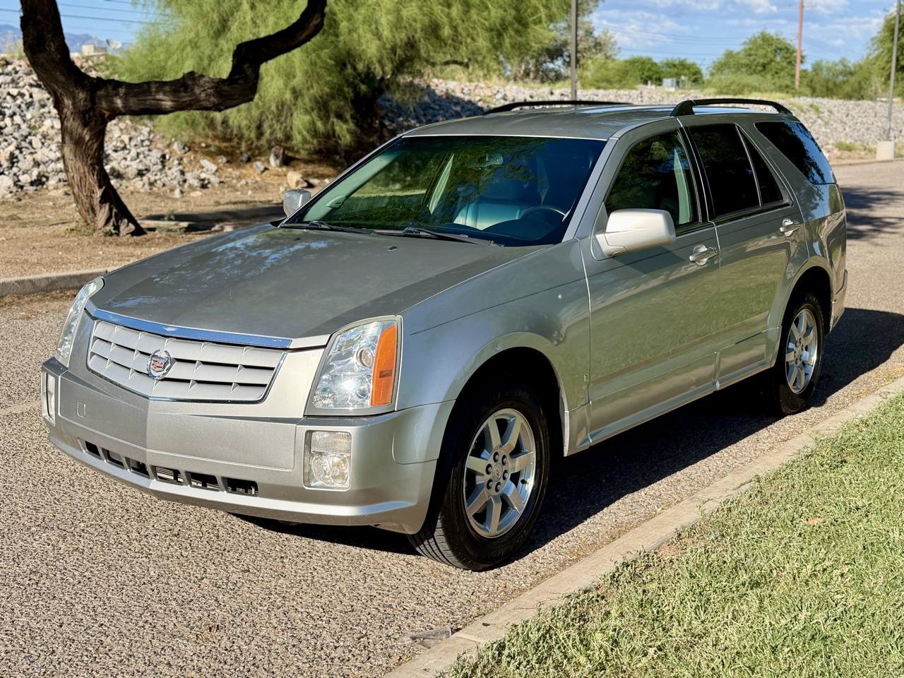Used 2007 Cadillac SRX w/ Utility Package RWD image 1