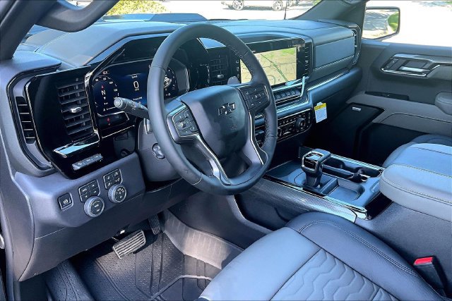 New 2026 Chevrolet Silverado 1500 ZR2 w/ Dark Appearance Package AWD/4WD image 6