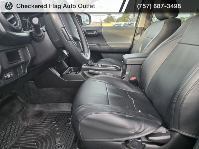 Used 2016 Toyota Tacoma SR image 18