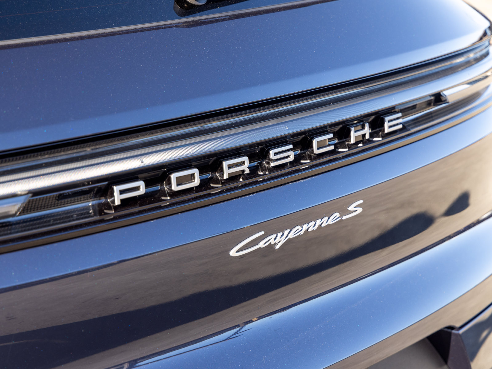 New 2025 Porsche Cayenne S AWD/4WD image 19