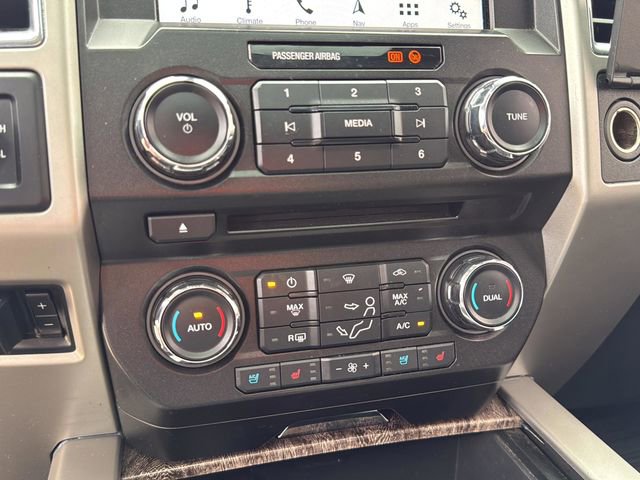 Used 2018 Ford F350 Lariat w/ Lariat Ultimate Package image 34