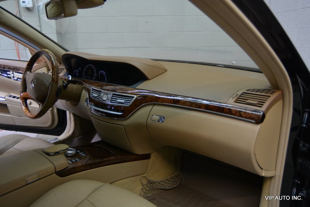 Used 2010 Mercedes-Benz S 550 4MATIC image 12