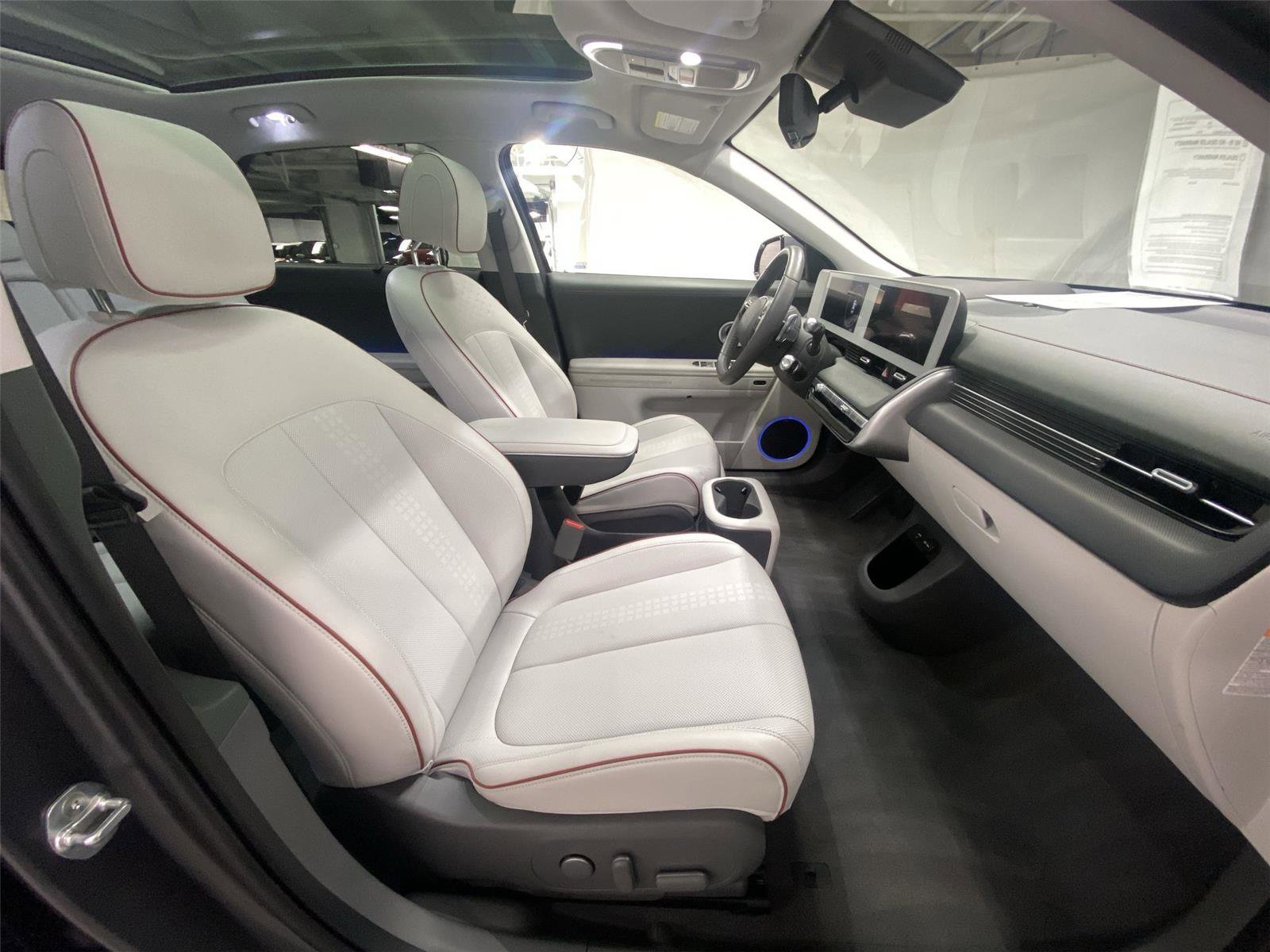 Used 2024 Hyundai Ioniq 5 Limited image 30