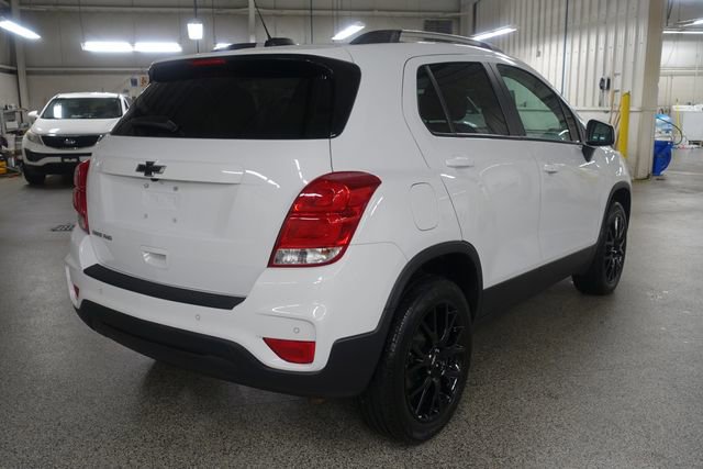 Used 2022 Chevrolet Trax LT w/ Premium Seat Package image 7