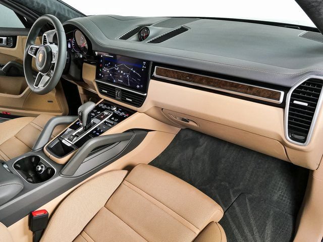 Certified 2023 Porsche Cayenne S AWD/4WD image 26