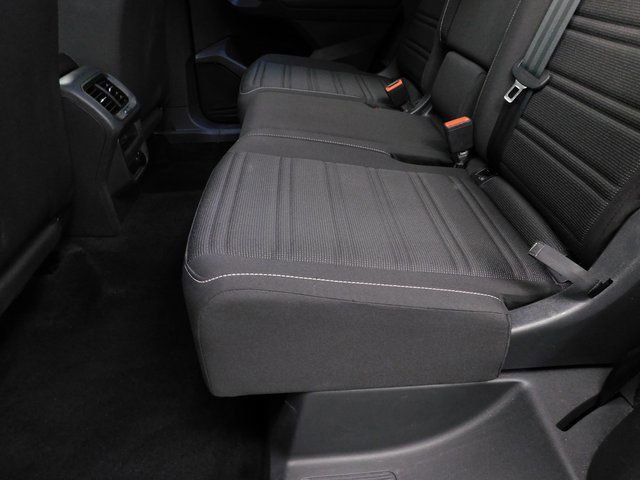 Used 2024 Volkswagen Tiguan S image 24