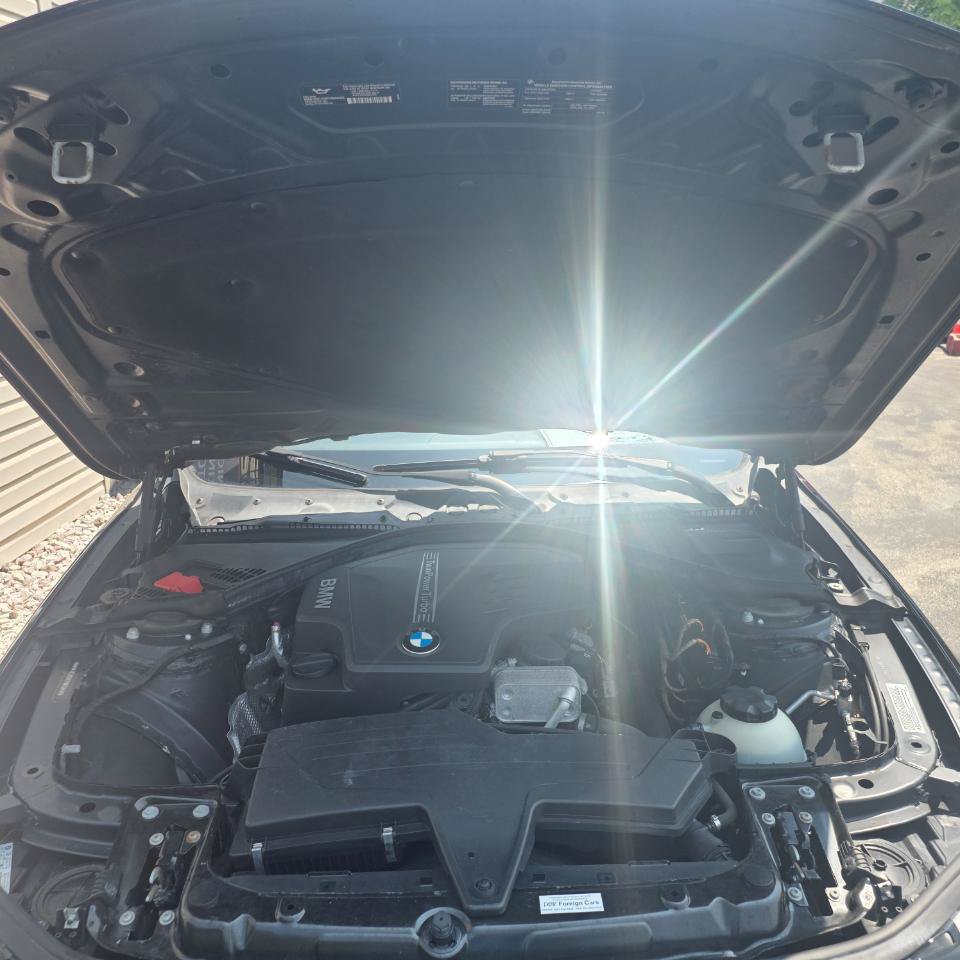 Used 2014 BMW 320i xDrive Sedan AWD/4WD image 35
