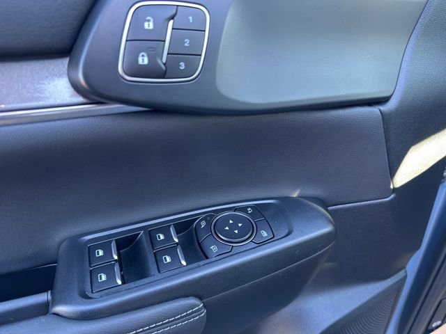 Used 2024 Ford Ranger Lariat w/ FX4 Off-Road Package image 17