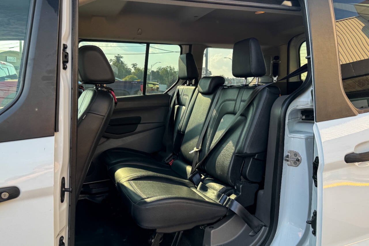 Used 2020 Ford Transit Connect XL FWD image 18