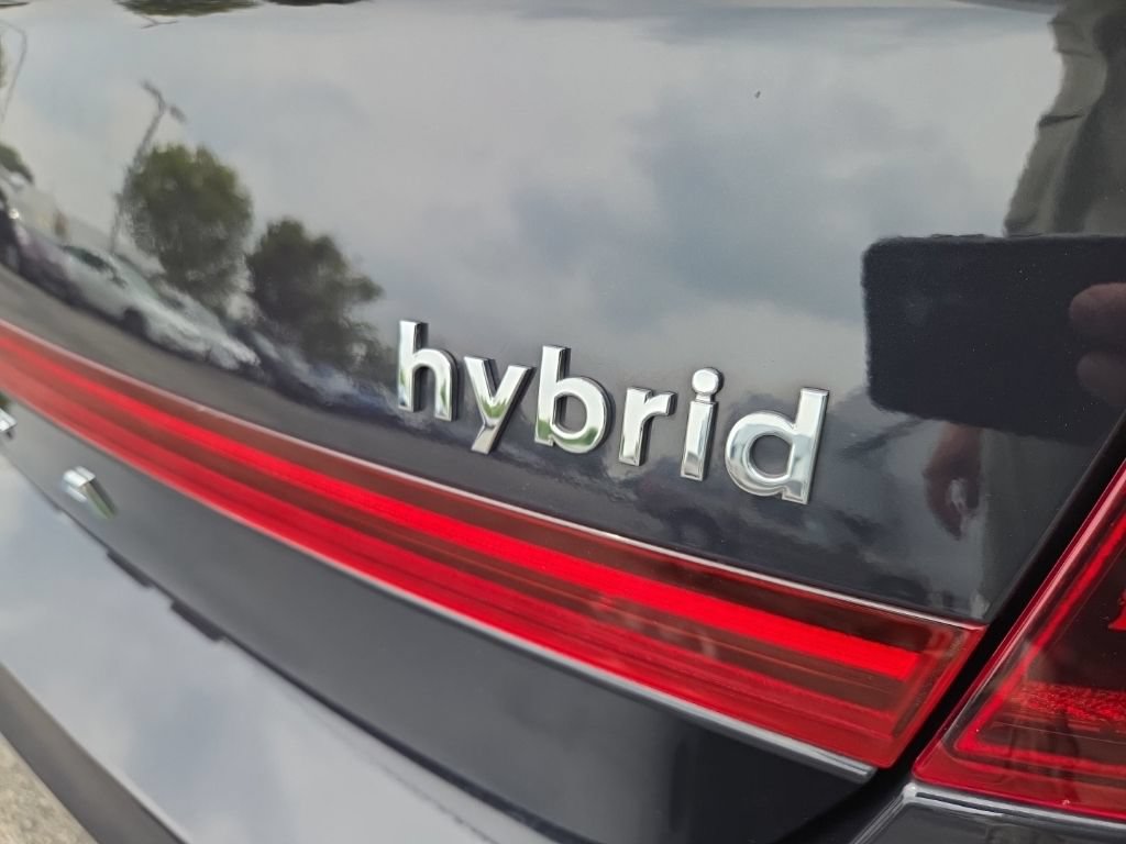 Certified 2023 Hyundai Sonata Limited FWD image 11
