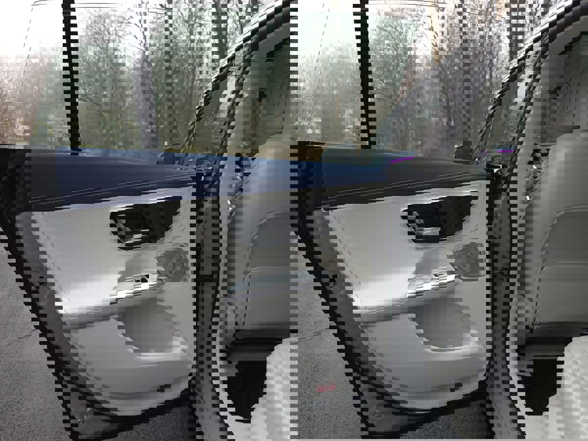 Used 2024 Mercedes-Benz EQE 350+ Sedan w/ AMG Line Exterior Package image 25