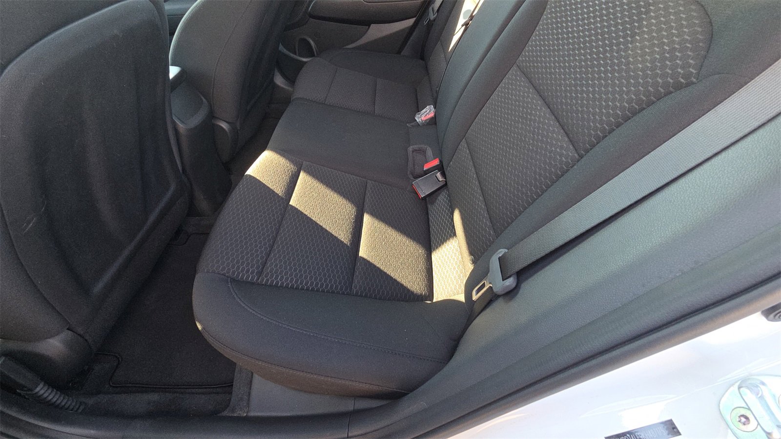 Used 2019 Hyundai Elantra SE w/ Cargo Package image 24