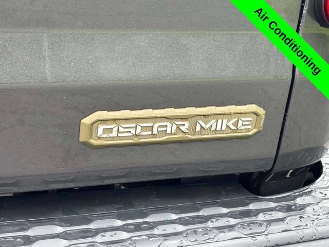 Used 2021 Jeep Gladiator Sport AWD/4WD image 37