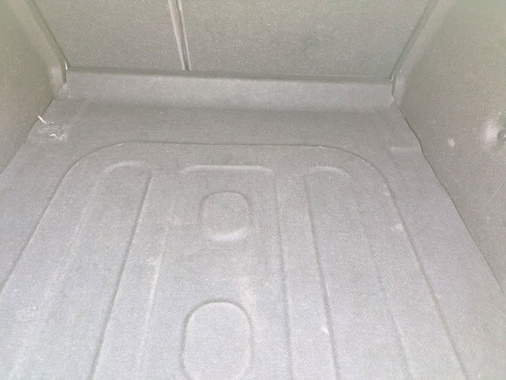 Used 2013 Chevrolet Cruze LT FWD image 25