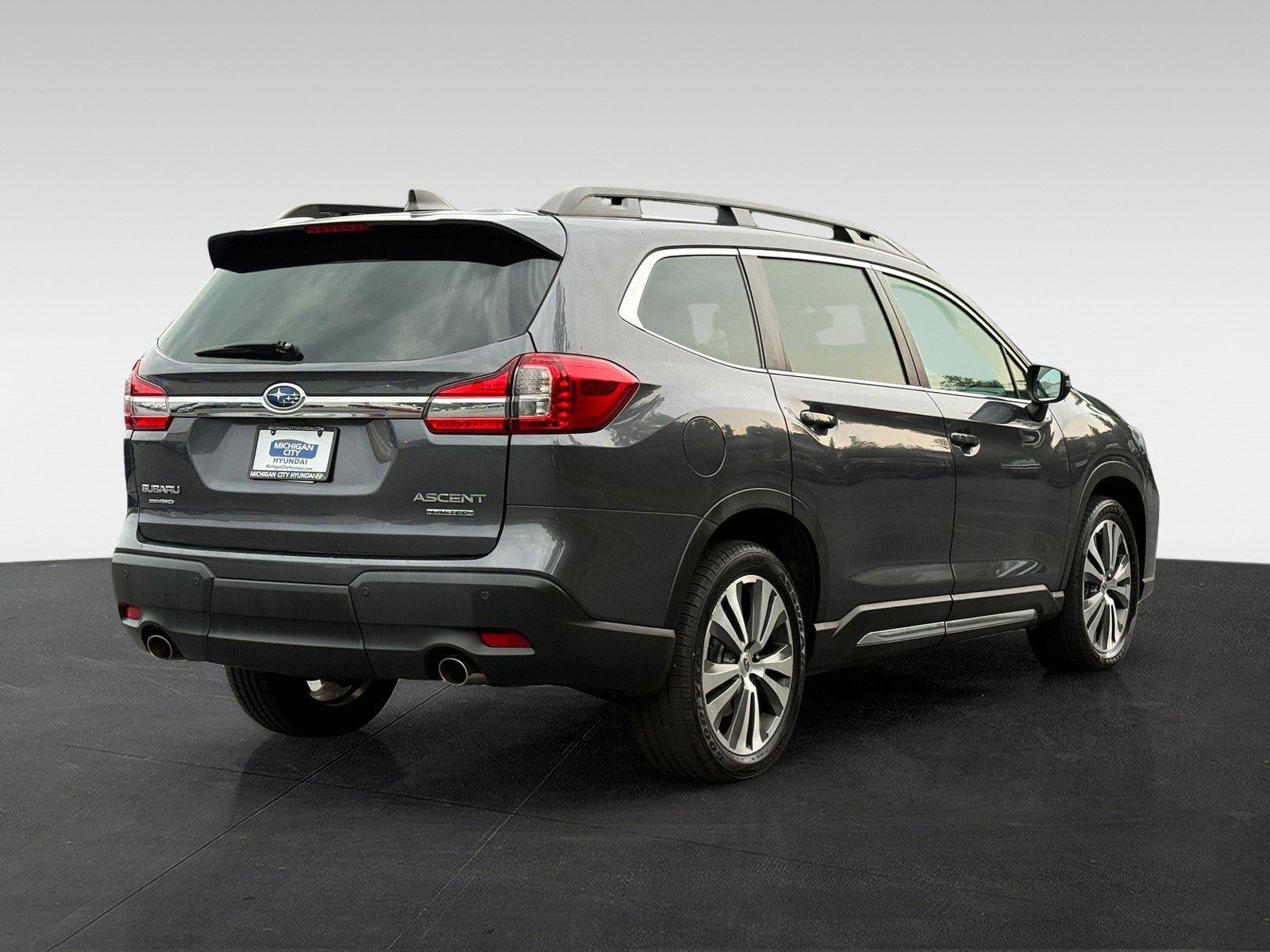 Used 2022 Subaru Ascent Limited AWD/4WD image 5
