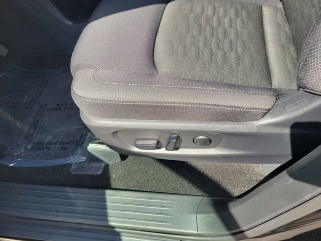 Used 2025 Nissan Pathfinder SV image 13