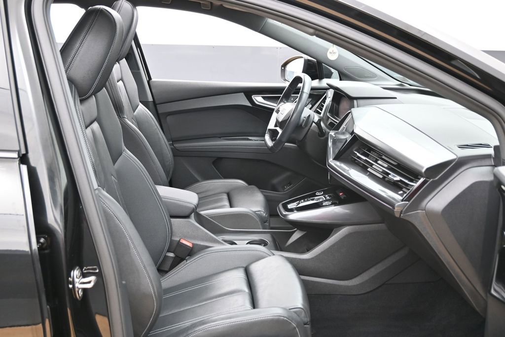 Used 2023 Audi Q4 e-tron Premium Plus w/ Premium Plus AWD/4WD image 38