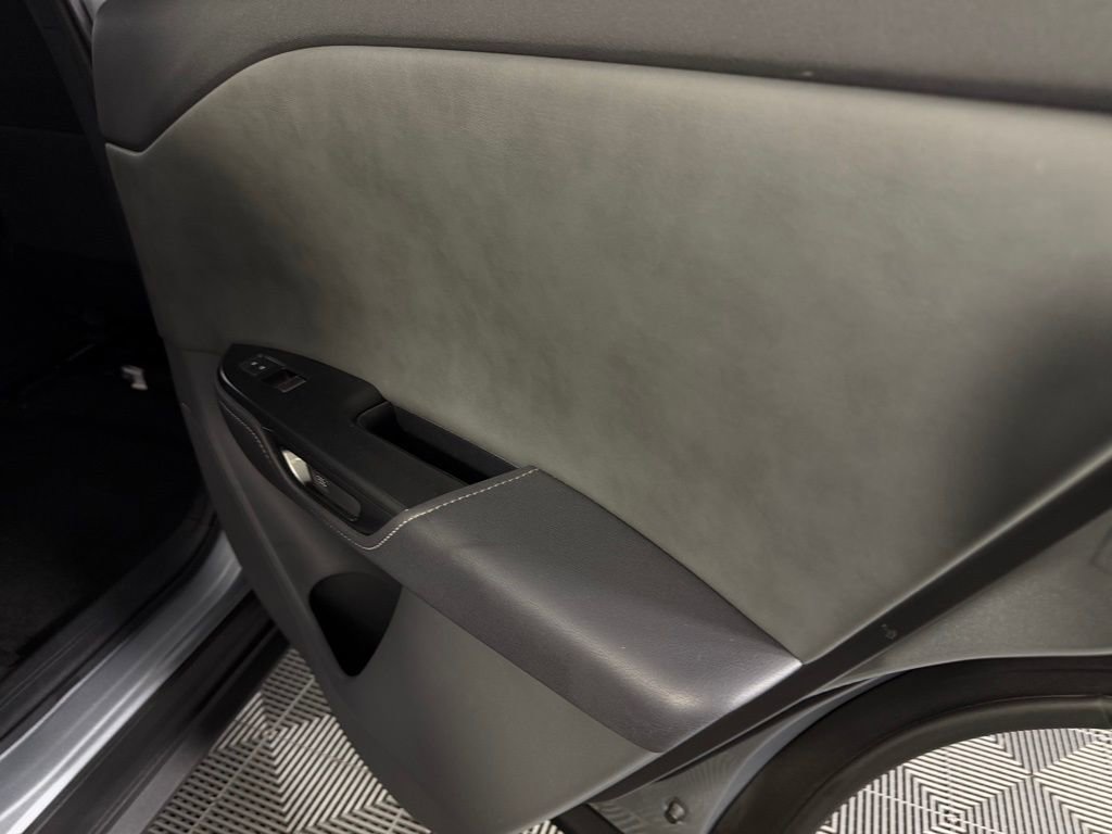 Used 2024 Lexus RZ 300e Premium image 30