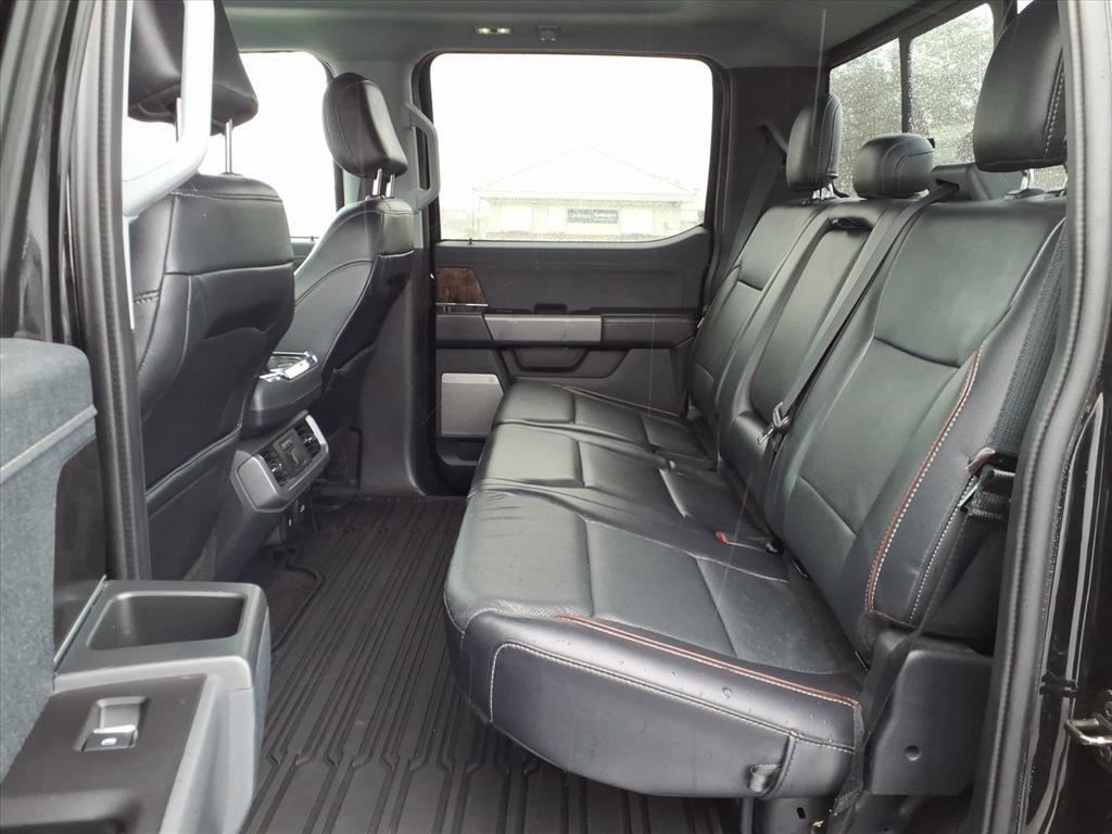 Used 2021 Ford F150 Lariat w/ Equipment Group 502A High image 6