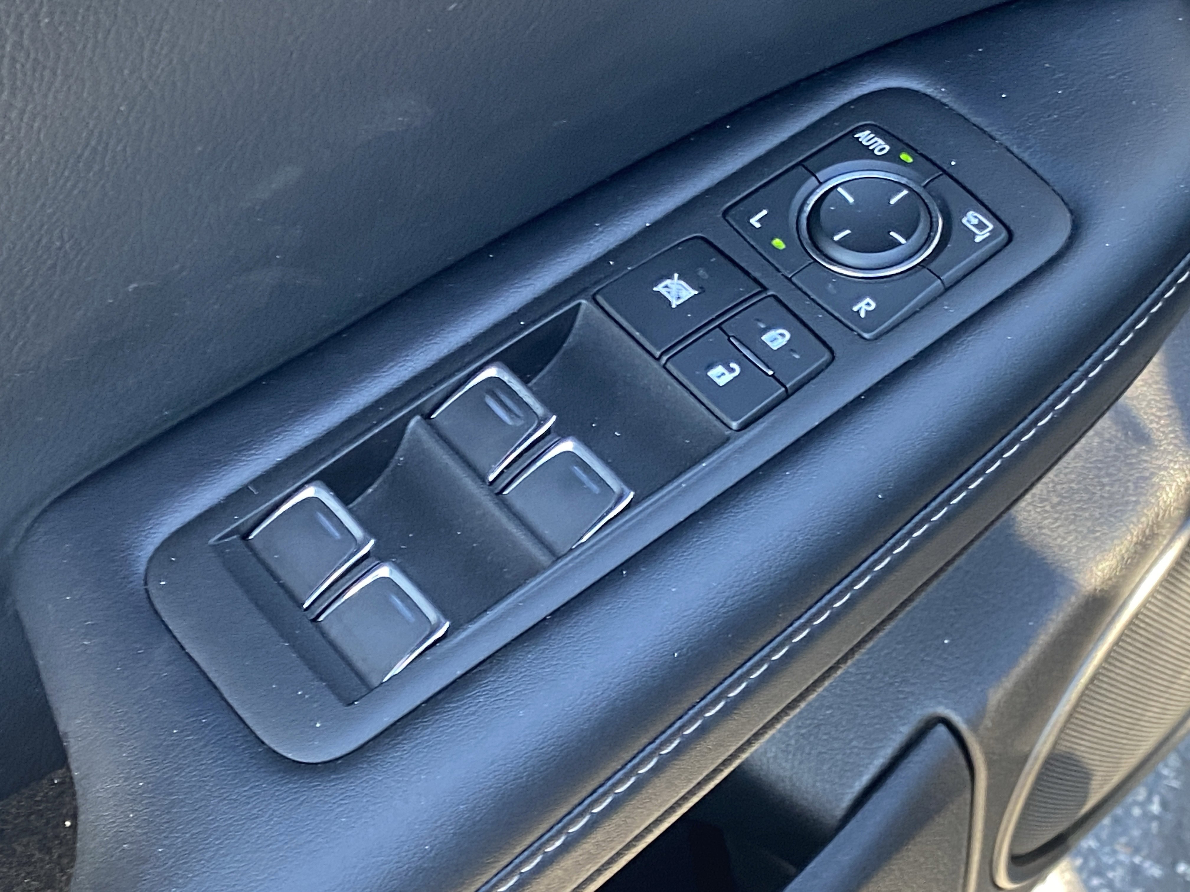 Used 2022 Lexus RX 350 FWD image 17