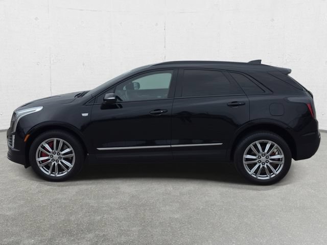 Certified 2024 Cadillac XT5 Sportv w/ LPO, Floor Liner Package AWD/4WD image 8