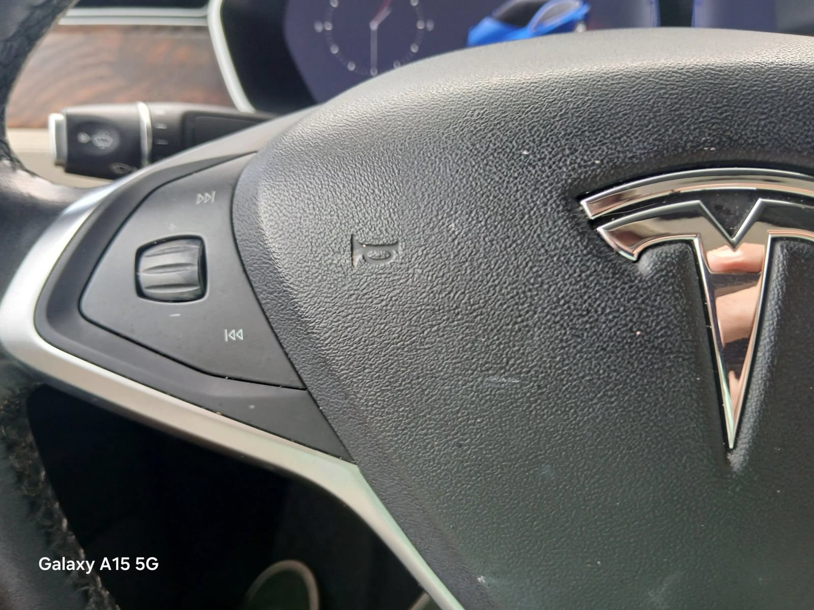 Used 2017 Tesla Model X 100D AWD/4WD image 25
