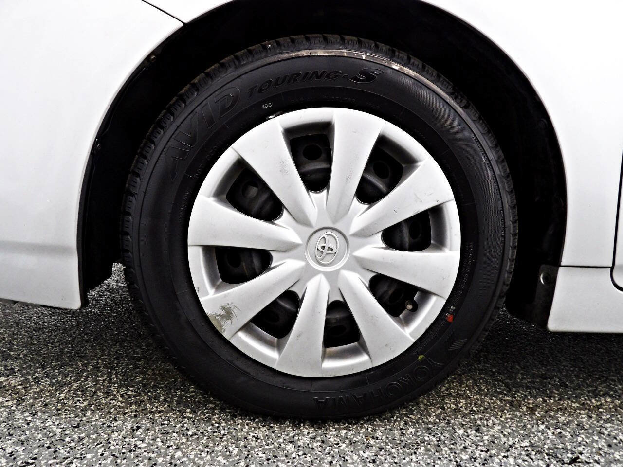 Used 2011 Toyota Prius Two image 17