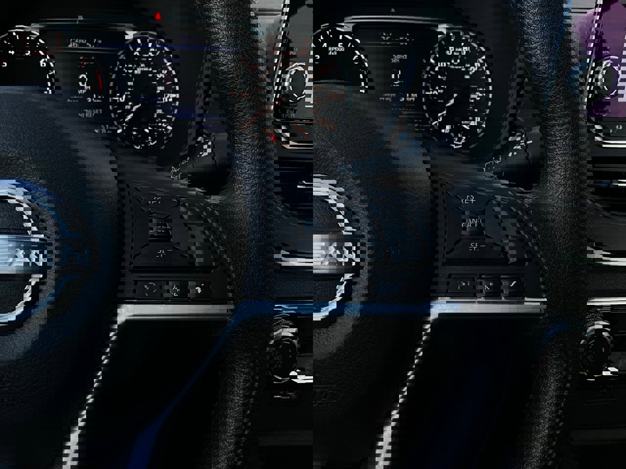 Used 2025 Nissan Altima 2.5 SV image 33