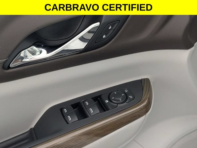 Certified 2021 GMC Acadia SLE w/ Driver Convenience Package FWD image 11