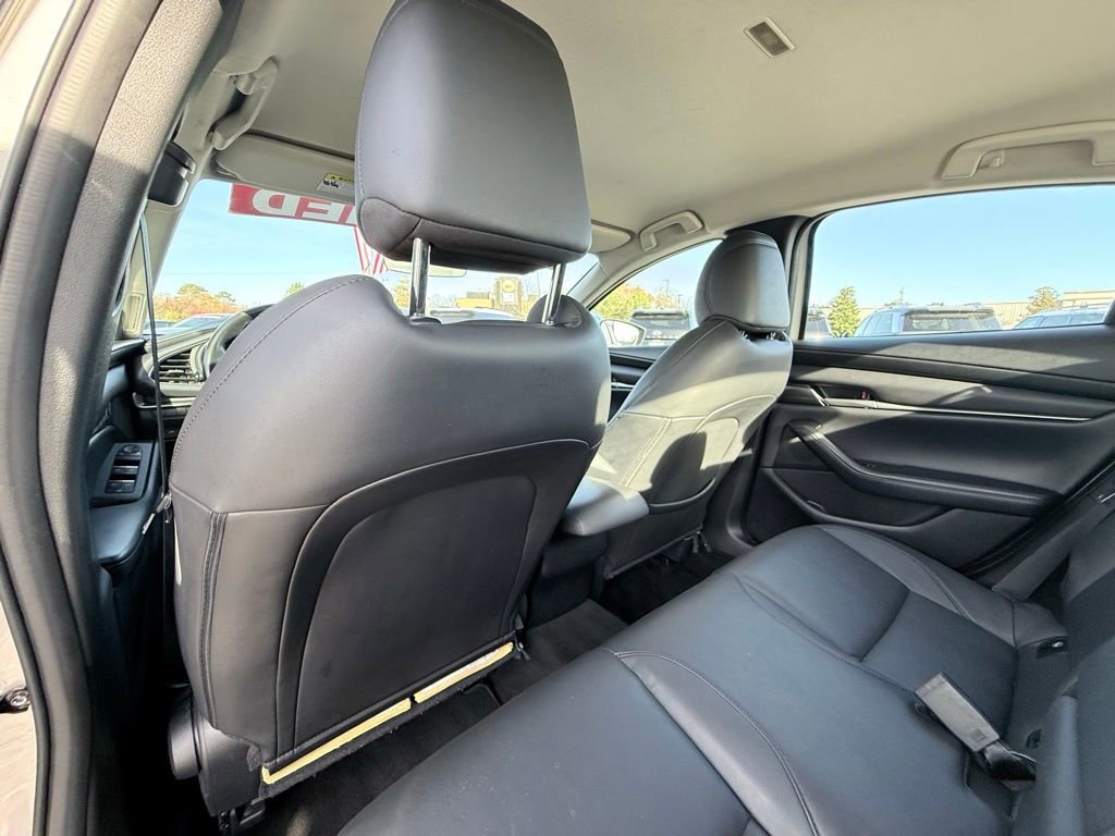 Used 2023 MAZDA MAZDA3 s image 26