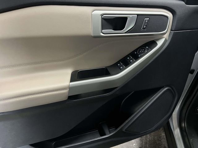 Used 2023 Ford Explorer XLT w/ Equipment Group 202A image 17