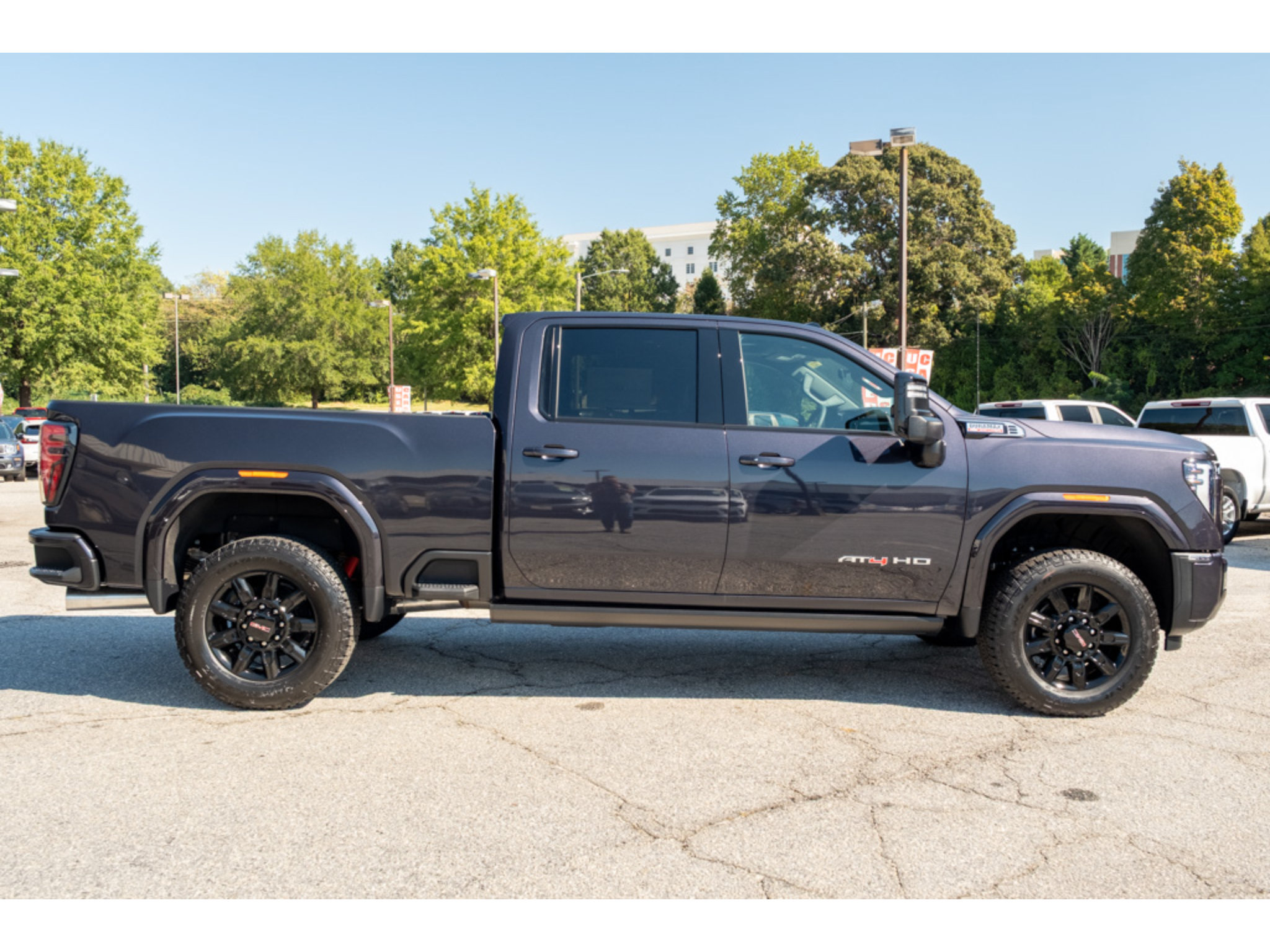 New 2026 GMC Sierra 3500 AT4 w/ AT4 Premium Plus Package AWD/4WD image 9