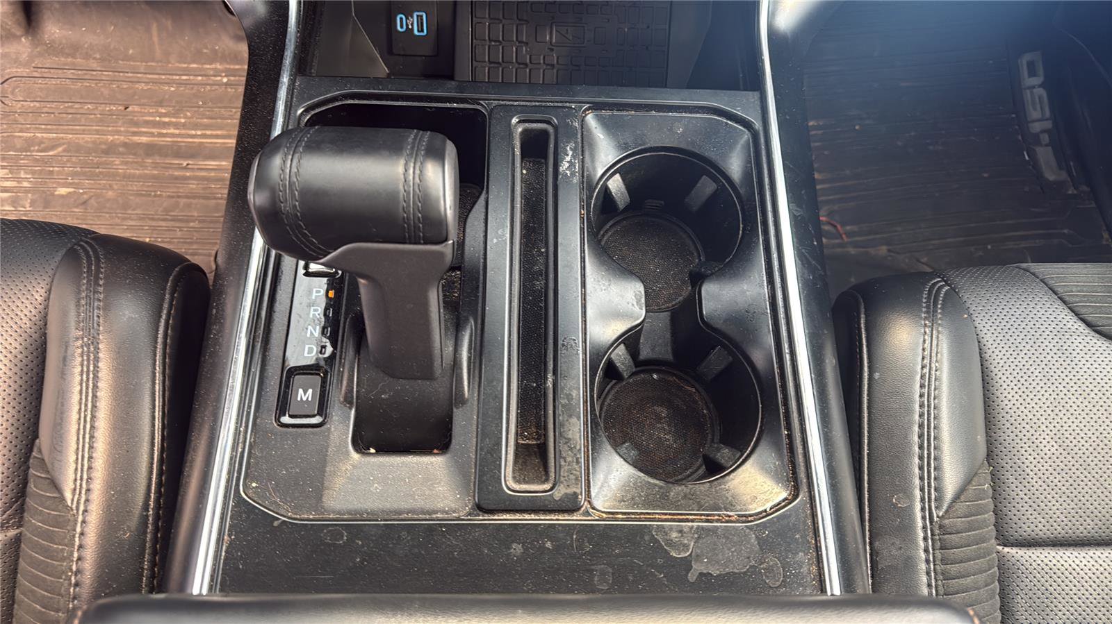 Used 2023 Ford F150 Raptor w/ Raptor 37 Performance Package AWD/4WD image 28