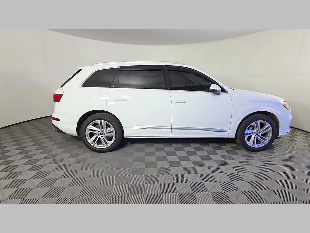 Used 2023 Audi Q7 3.0T Premium Plus image 37