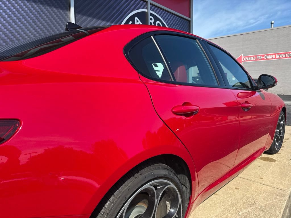 Used 2021 Alfa Romeo Giulia Ti Sport AWD/4WD image 6