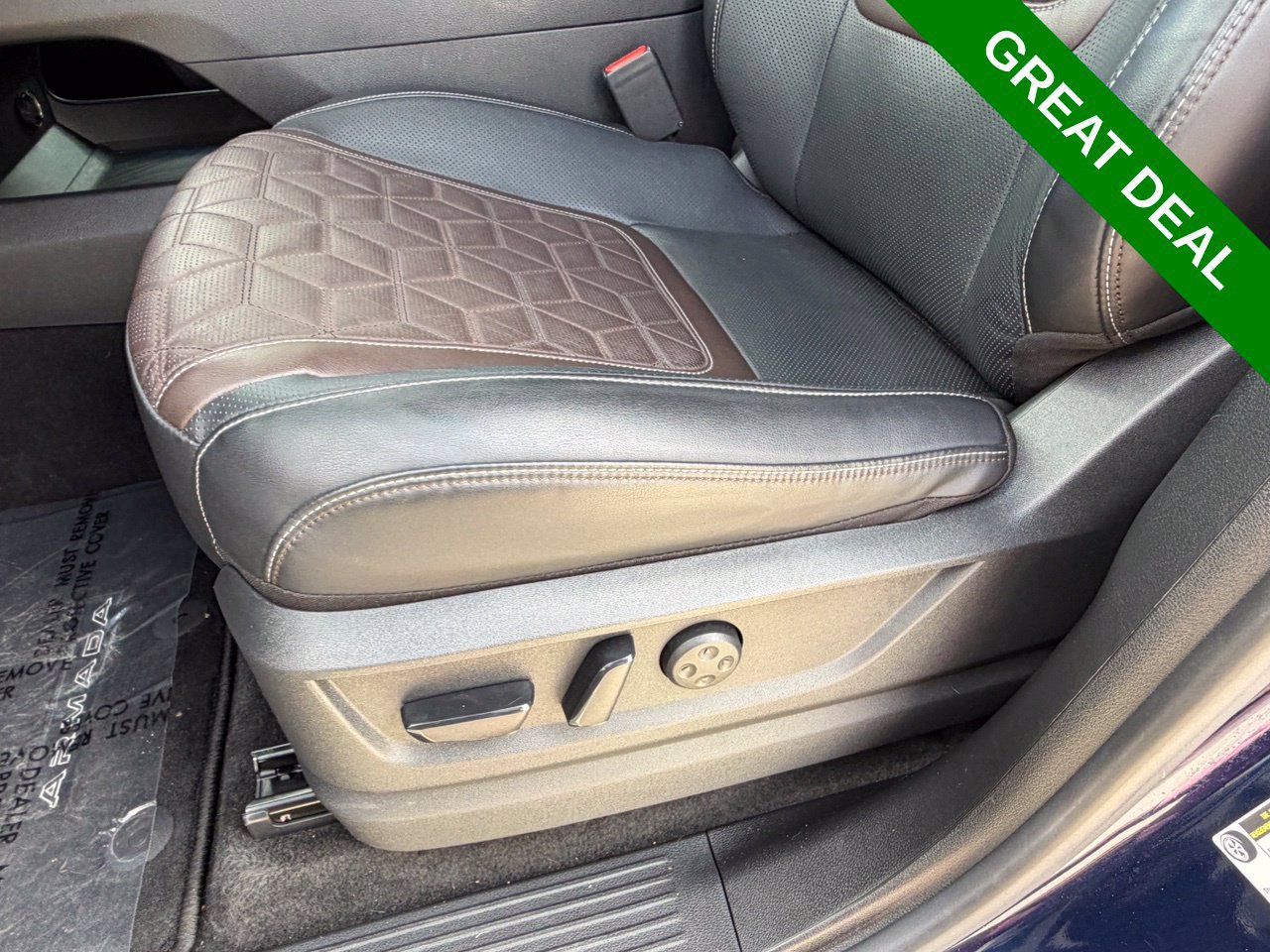 Used 2025 Nissan Armada Platinum w/ Convenience Package RWD image 39