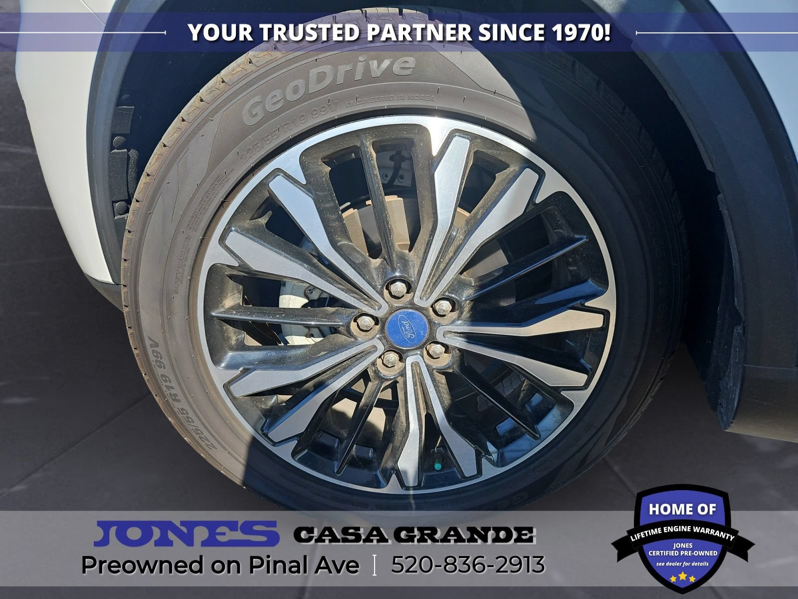 Used 2022 Ford Escape SE w/ SE Sport Appearance Package FWD image 19