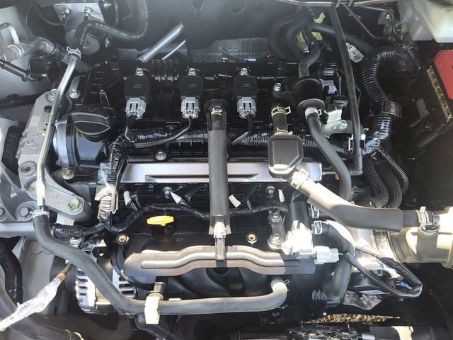 Used 2020 Nissan Versa S FWD image 23