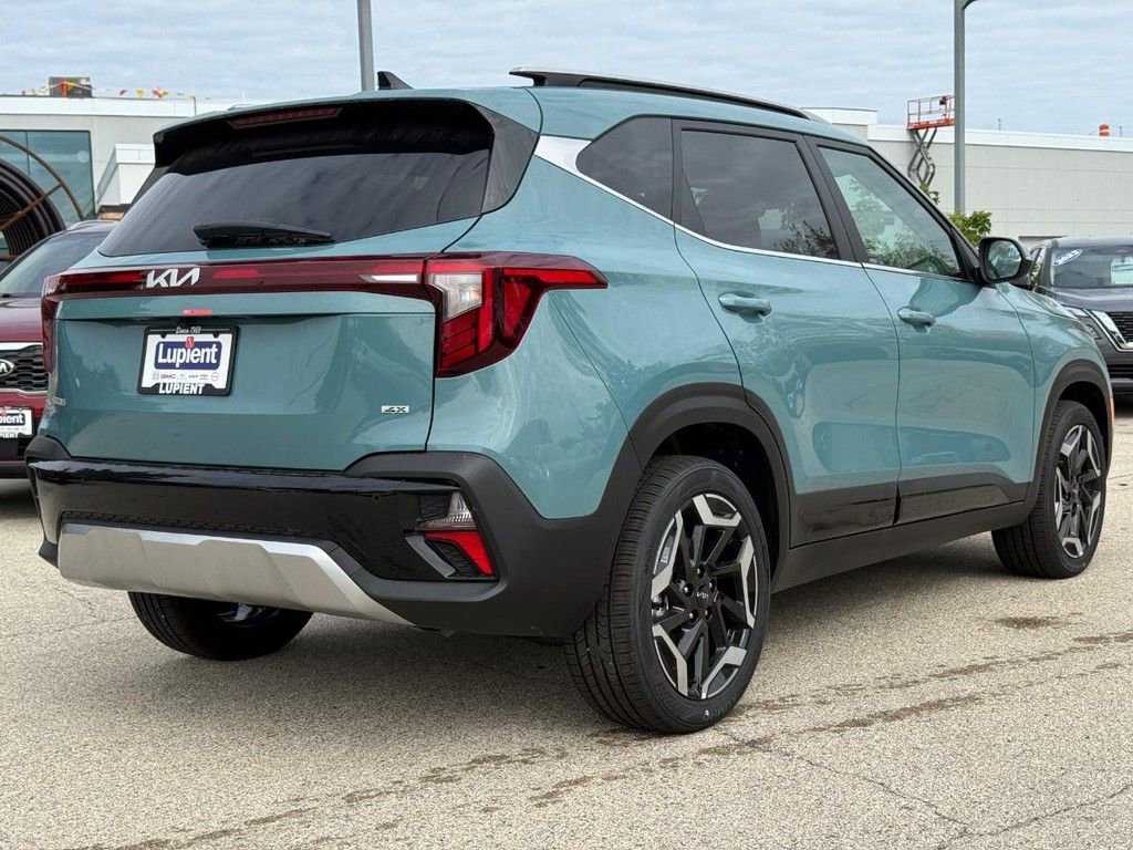 New 2026 Kia Seltos SX w/ SX Sunroof Package image 3
