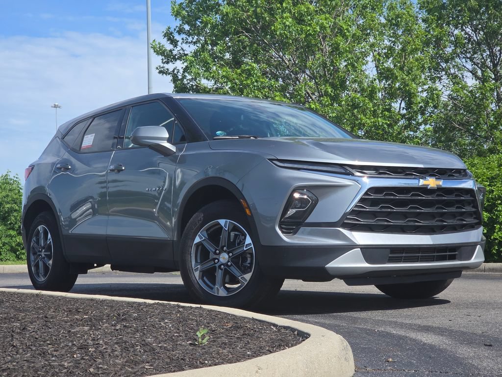 Used 2025 Chevrolet Blazer LT