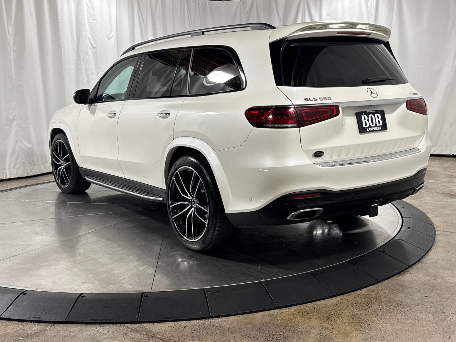 Used 2020 Mercedes-Benz GLS 580 4MATIC image 9
