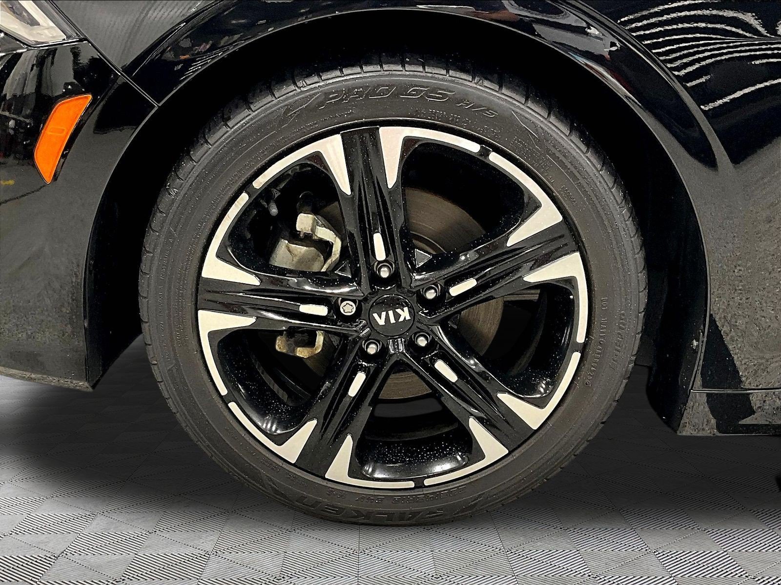 Used 2021 Kia K5 GT-Line AWD/4WD image 34