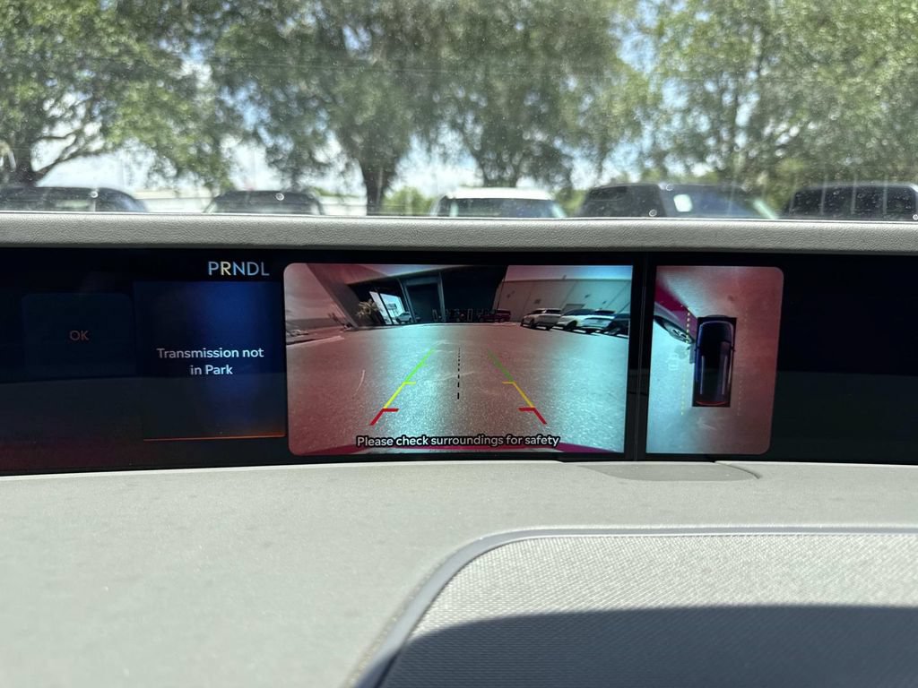 Certified 2024 Lincoln Nautilus Premier AWD/4WD image 24