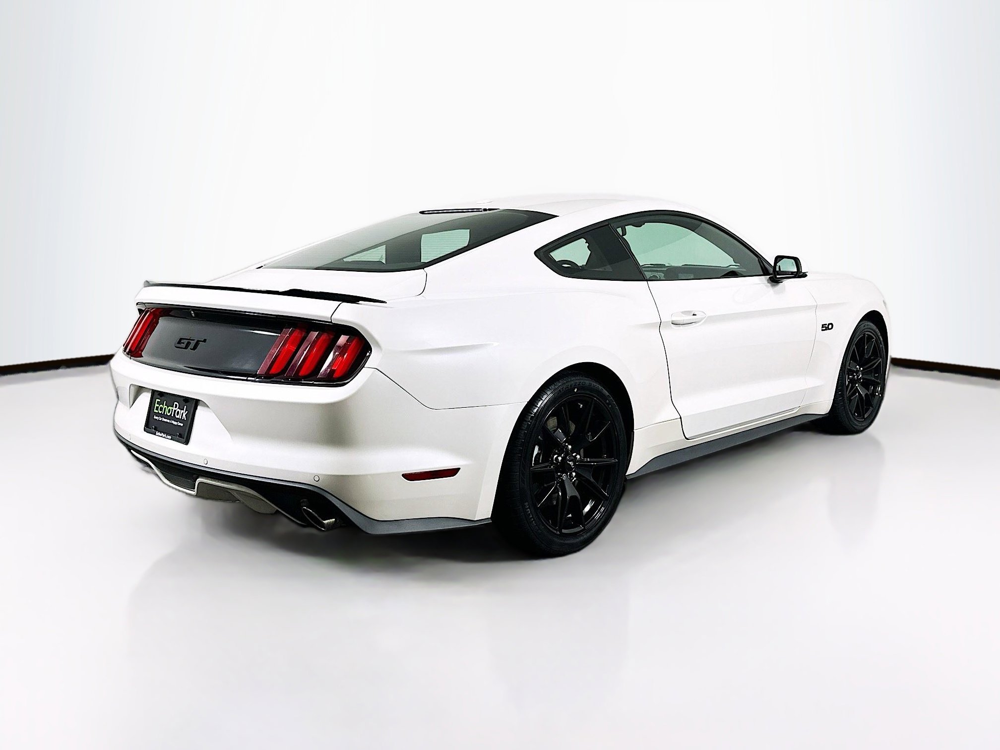 Used 2017 Ford Mustang GT Premium w/ Equipment Group 401A image 9