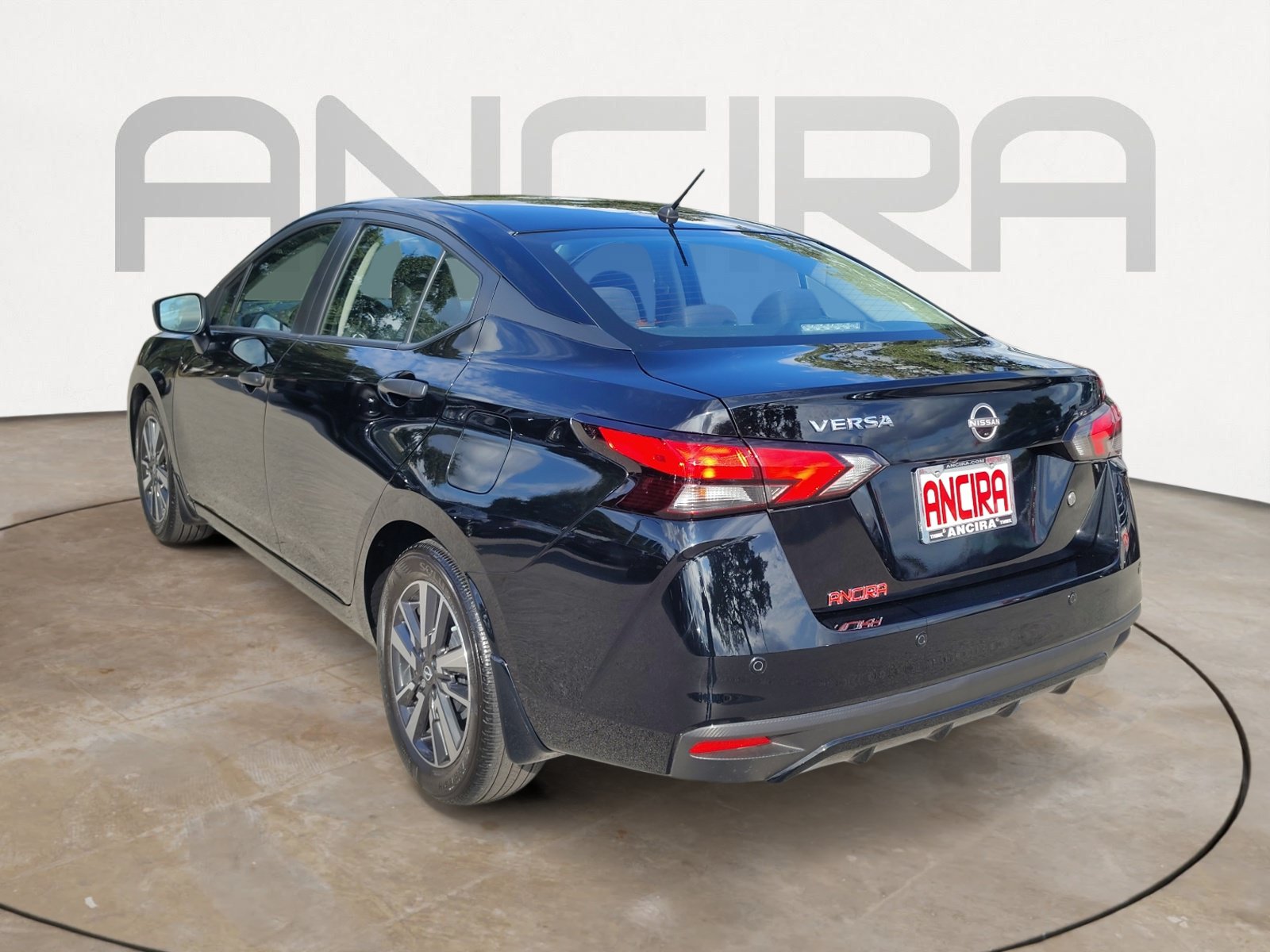 Used 2024 Nissan Versa S w/ S Plus Package FWD image 9