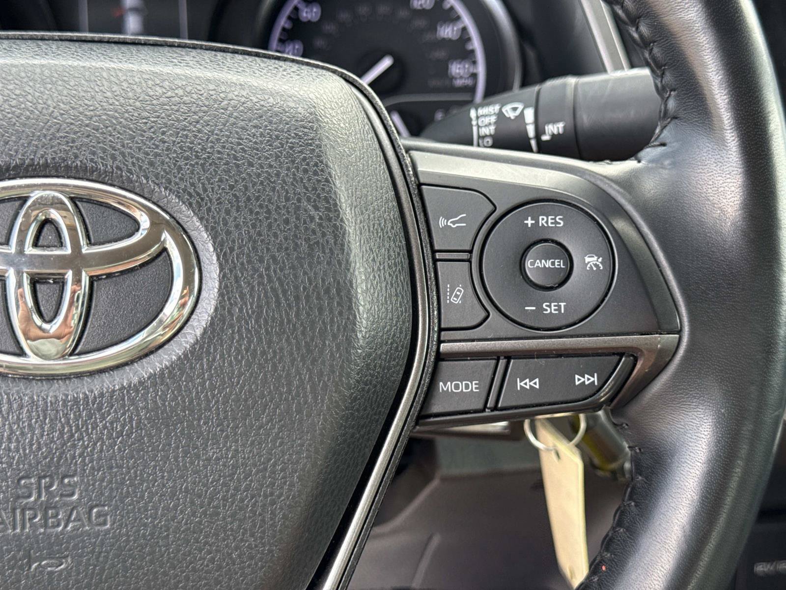 Used 2024 Toyota Camry SE FWD image 19