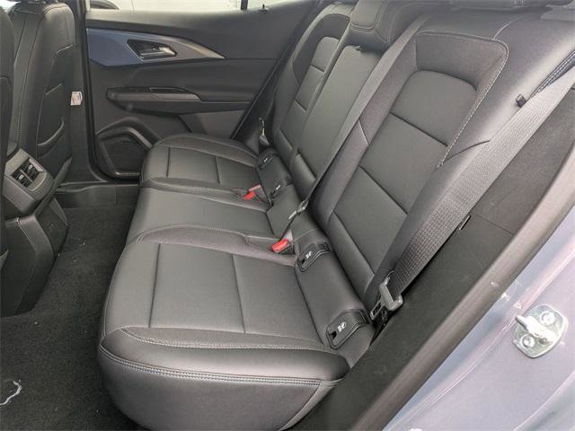 New 2026 Chevrolet Equinox EV LT image 24