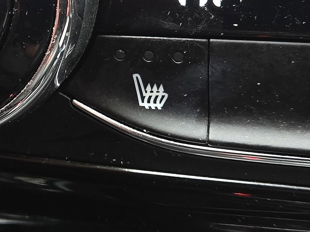 Used 2025 Chevrolet Trax LT w/ LT Convenience Package image 30