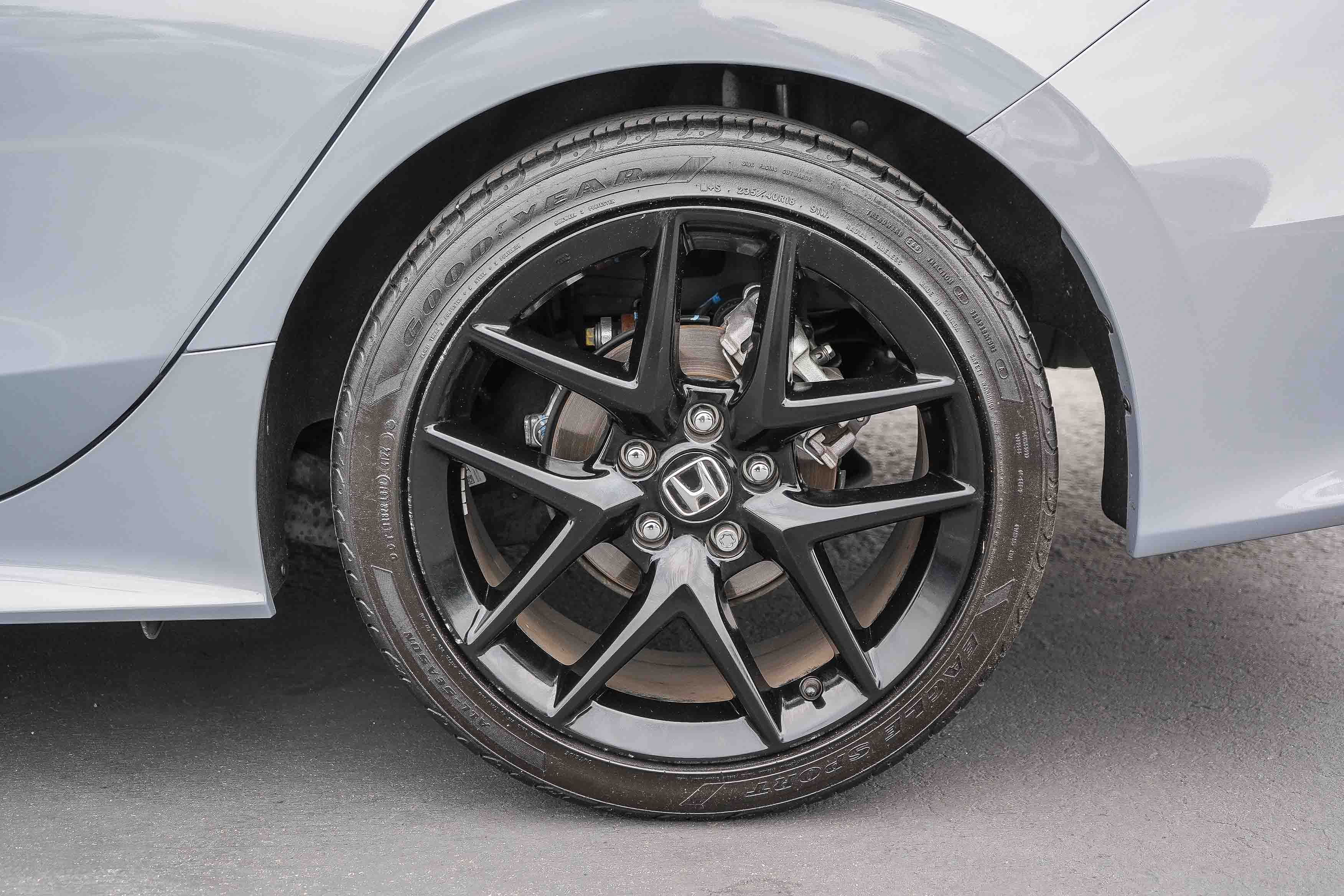 Certified 2025 Honda Civic Sport image 11